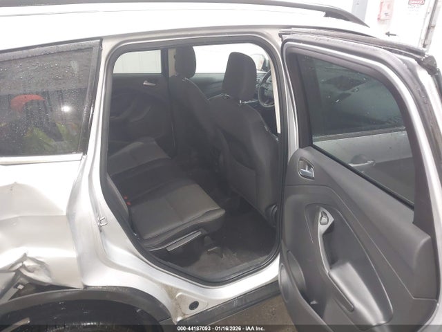 1FMCU9GD5JUD52088 Ford ESCAPE SE
