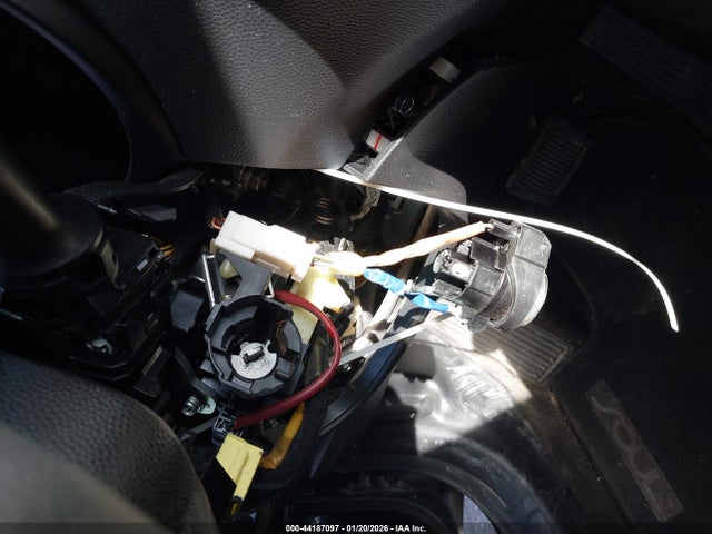 KNDJP3A51F7114844 KIA SOUL +