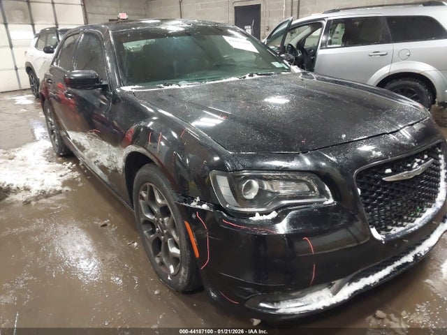 Продаж на аукціоні авто 2017 Chrysler 300 300s Awd, vin: 2C3CCAGG3HH553136, номер лоту: 44187100