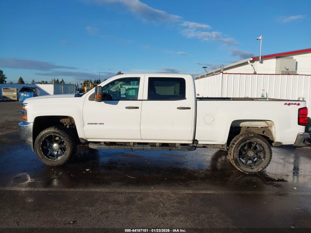1GC1KUEG4GF300241 Chevrolet Silverado 2500hd Wt