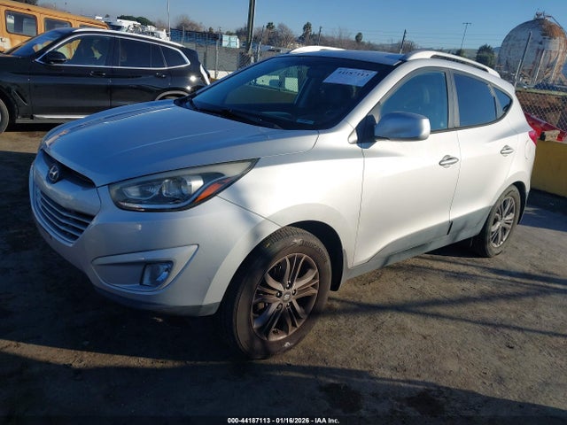 KM8JUCAG0EU916565 Hyundai TUCSON SE