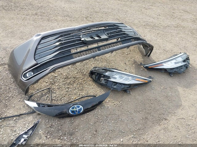 5TDZRKEC7NS087797 Toyota Sienna Limited