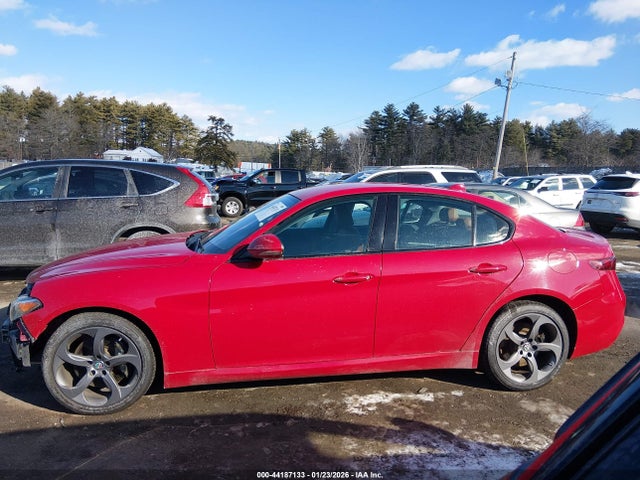 ZARFAEENXJ7585130 Alfa Romeo Giulia Ti Sport Awd