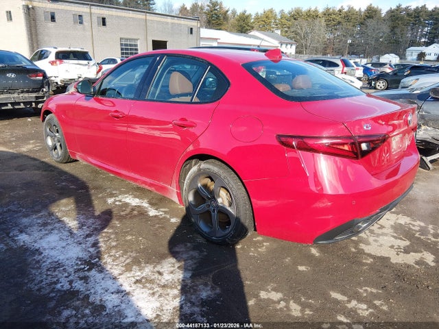 ZARFAEENXJ7585130 Alfa Romeo Giulia Ti Sport Awd