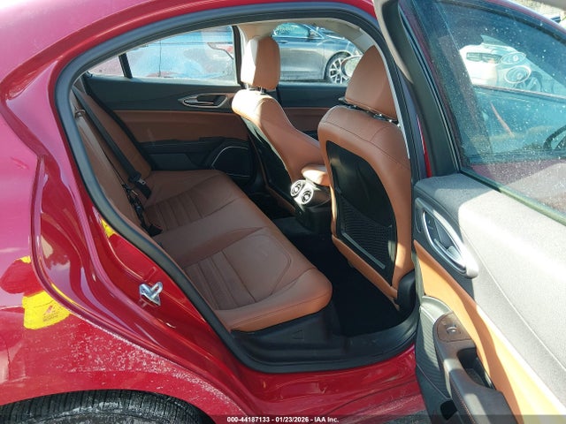 ZARFAEENXJ7585130 Alfa Romeo Giulia Ti Sport Awd