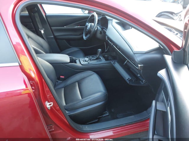 3MVDMBBLXMM272775 Mazda Cx-30 Select