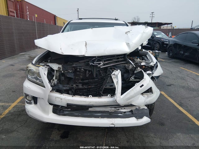 JTJHY7AX4F4177553 Lexus LX 570