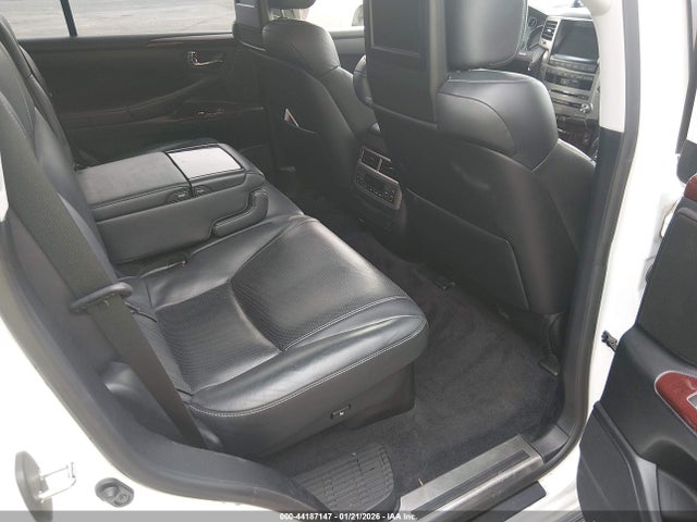 JTJHY7AX4F4177553 Lexus LX 570