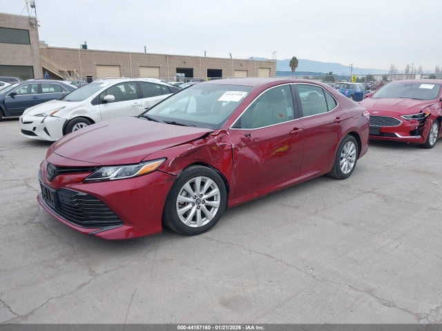4T1B11HK0JU557191 Toyota CAMRY LE
