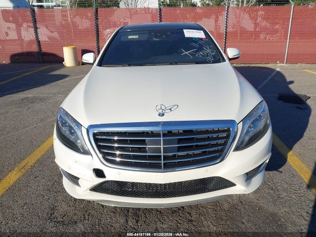 Mercedes-Benz S 550 2015 WDDUG8CB0FA075962 Image 18