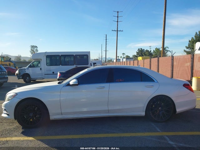Mercedes-Benz S 550 2015 WDDUG8CB0FA075962 Image 20