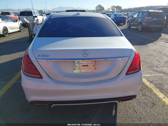 Mercedes-Benz S 550 2015 WDDUG8CB0FA075962 Image 22
