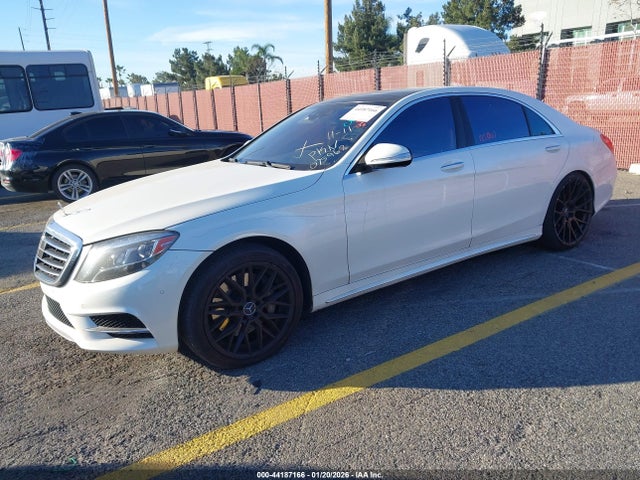 2015 MERCEDES-BENZ S 550 WDDUG8CB0FA075962 Photo 1