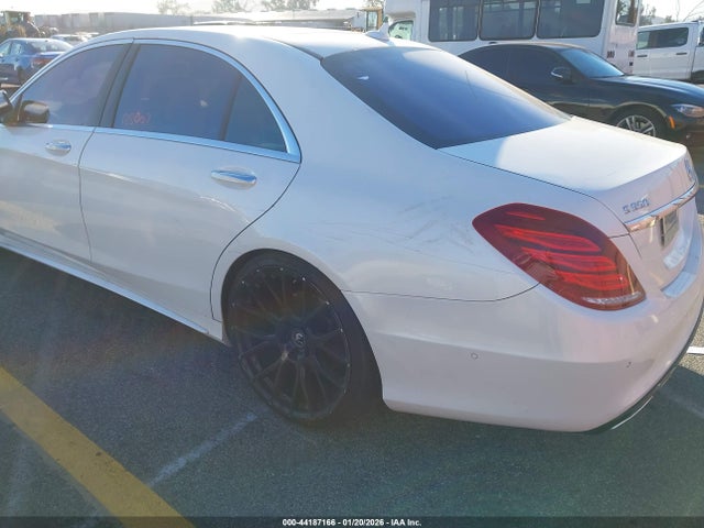 Mercedes-Benz S 550 2015 WDDUG8CB0FA075962 Image 16