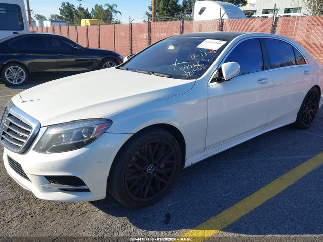 Mercedes-Benz S 550 2015 WDDUG8CB0FA075962 Image 17
