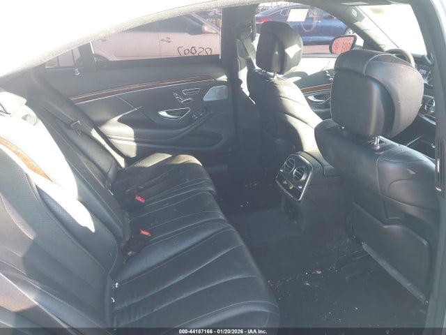 2015 MERCEDES-BENZ S 550 WDDUG8CB0FA075962 Photo 7