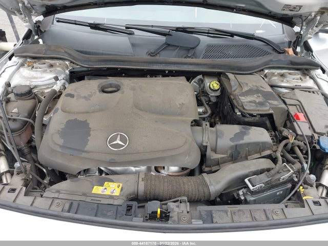 Mercedes-Benz GLA 250 2019 WDCTG4EB4KJ577891 Image 10