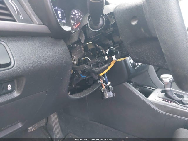 5XXGT4L32HG151421 KIA Optima Lx