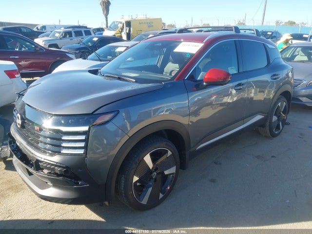 3N8AP6DA5SL401396 Nissan Kicks Sr Fwd