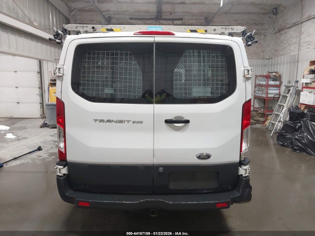 1FTYR1ZM5GKA22904 Ford Transit-250