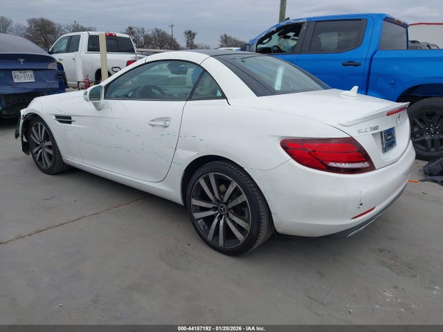 Aukcja sprzedaży 2018 Mercedes-benz Slc 300, vin: WDDPK3JA8JF151951, numer aukcji: 44187192