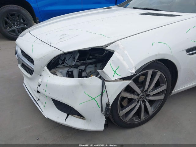 Aukcja sprzedaży 2018 Mercedes-benz Slc 300, vin: WDDPK3JA8JF151951, numer aukcji: 44187192