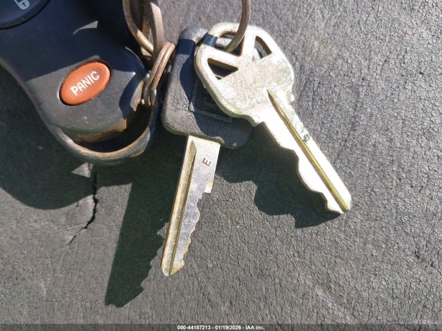 1994 CHEVROLET GMT-400 1GCEC14H5RZ279991 Photo 10