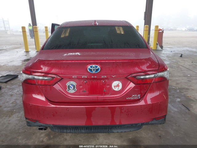 4T1F31AK3NU575700 Toyota Camry Xle Hybrid