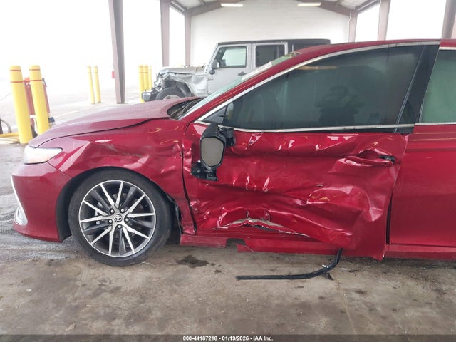 4T1F31AK3NU575700 Toyota Camry Xle Hybrid