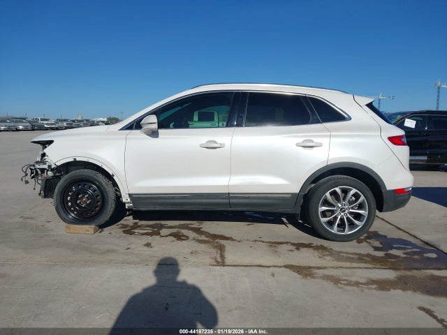 Lincoln MKC SELECT 2018 5LMCJ2D95JUL00845 Image 15