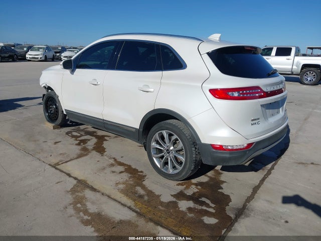 Lincoln MKC SELECT 2018 5LMCJ2D95JUL00845 Image 3