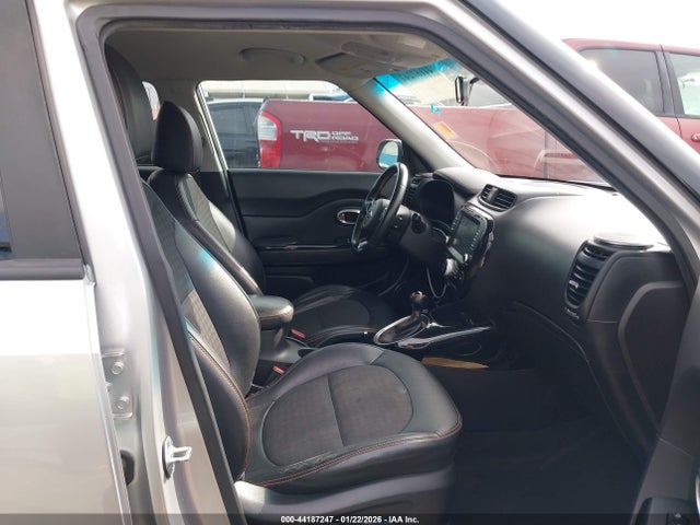 KNDJX3AA1J7556688 KIA Soul !