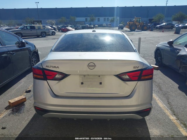 1N4BL4DV9PN372078 Nissan Altima Sv Fwd