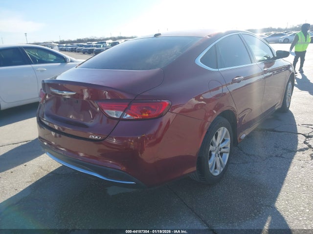 Chrysler 200 Limited 2015 1C3CCCAB9FN632758 Image 4