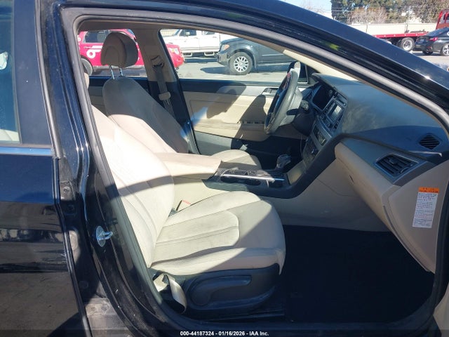 KMHE24L10GA013519 Hyundai Sonata Hybrid Se