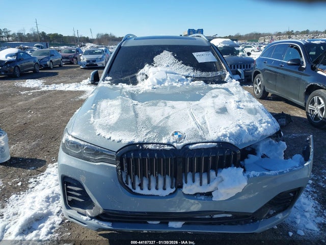 44187327 :رقم المزاد ، 5UXCW2C05M9F67228 vin ، 2021 Bmw X7 Xdrive40i مزاد بيع