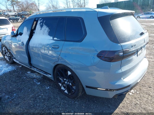44187327 :رقم المزاد ، 5UXCW2C05M9F67228 vin ، 2021 Bmw X7 Xdrive40i مزاد بيع