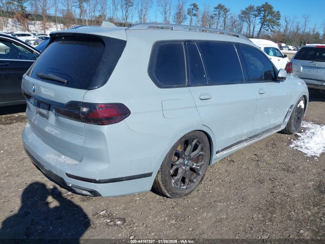 44187327 :رقم المزاد ، 5UXCW2C05M9F67228 vin ، 2021 Bmw X7 Xdrive40i مزاد بيع