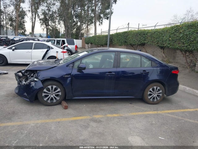 Toyota Corolla Hybrid Le 2020 JTDEBRBE1LJ022021 Image 13