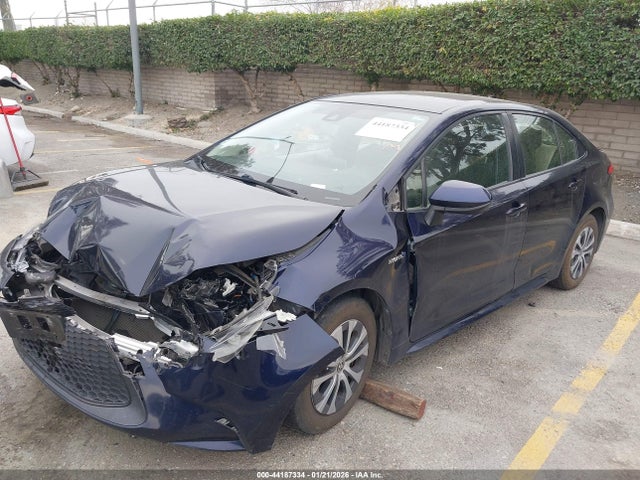 Toyota Corolla Hybrid Le 2020 JTDEBRBE1LJ022021 Image 2