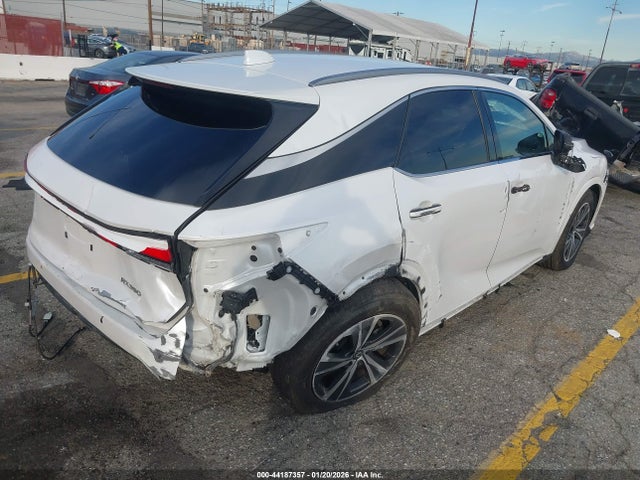 2023 LEXUS RX 350 2T2BAMBA9PC020035 Photo 3