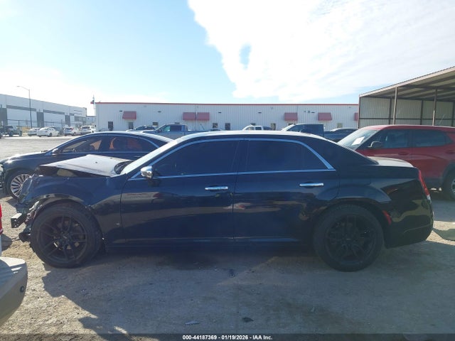 44187369 :رقم المزاد ، 2C3CCAEG4KH704379 vin ، 2019 Chrysler 300 Limited مزاد بيع