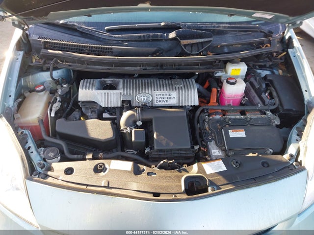 JTDKN3DU8F1977351 Toyota Prius Two