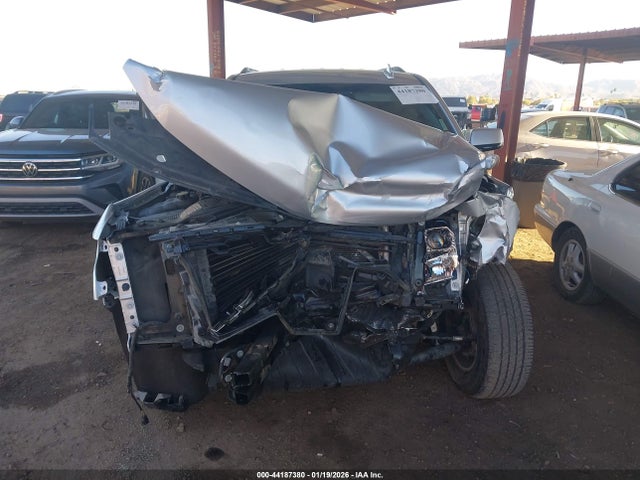 Chevrolet Suburban 2wd Lt 2020 1GNSCHKC8LR166134 Image 13