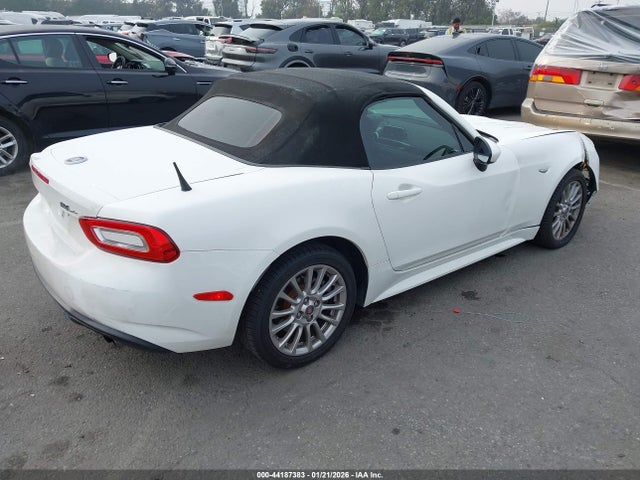 2017 FIAT 124 SPIDER JC1NFAEK2H0106334 Photo 3