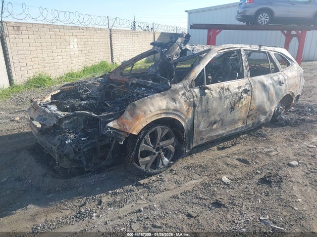4S4BTANC3M3208284 Subaru Outback Limited