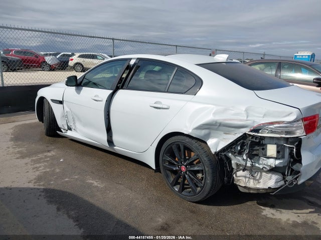 2017 JAGUAR XE SAJAE4BVXHA961749 Photo 5