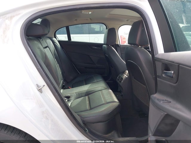 2017 JAGUAR XE SAJAE4BVXHA961749 Photo 7