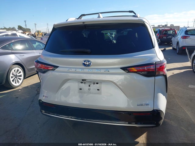 5TDZRKECXSS228504 Toyota Sienna Limited