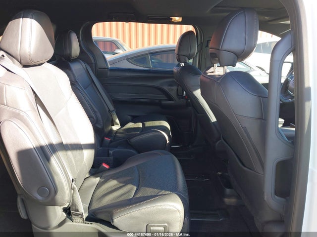 5TDZRKECXSS228504 Toyota Sienna Limited